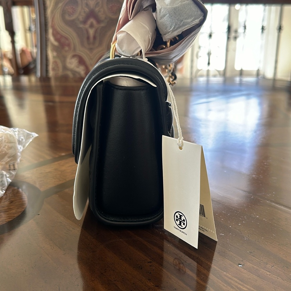 New Tory Burch Fleming Matte Small , Bag black , Style: 755776 . RN # 111395 - Picture 2 of 12